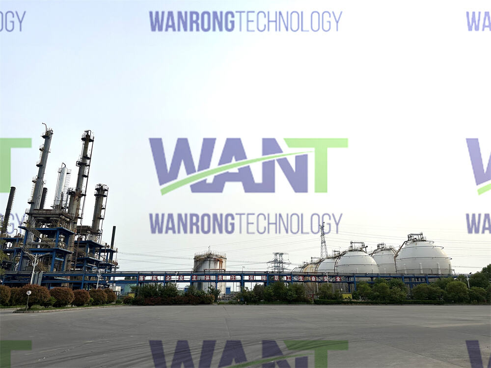 https://shopcdnpro.grainajz.com/category/458146/3825/21f2b404f2adb0d28ea409026870d503/petrolchemical%20equipment.jpg