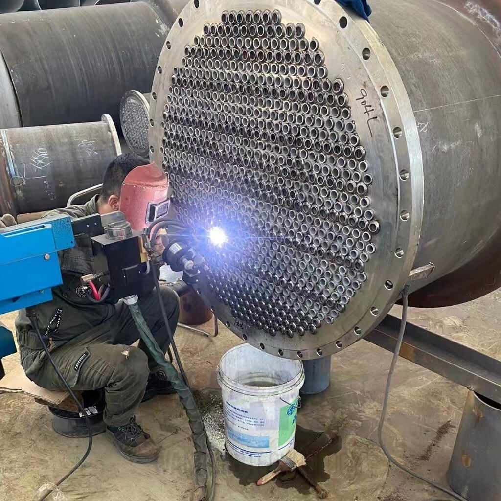Wuxi Wanrong: Stabilire nuovi standard di controllo qualità nella produzione di attrezzature per il trattamento chimico