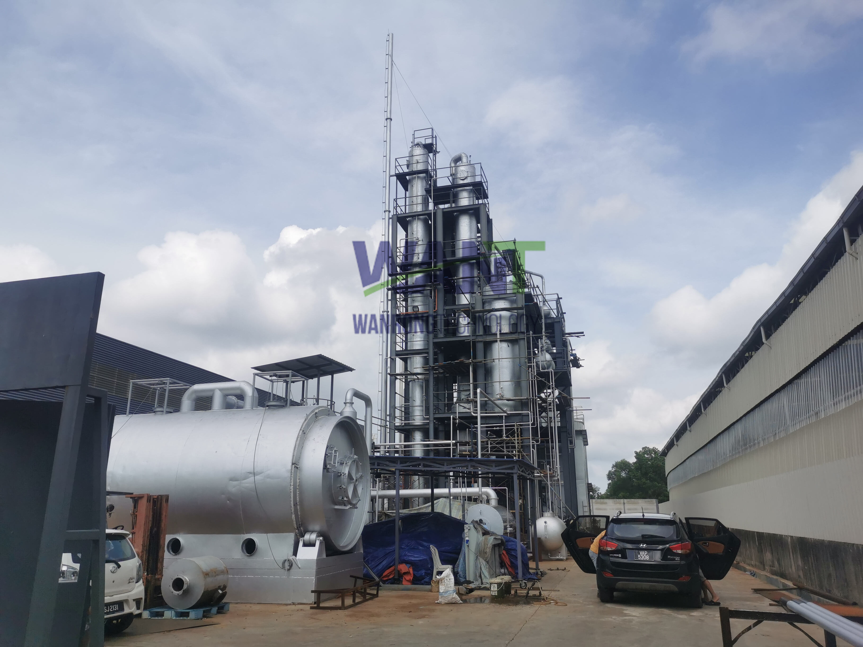 Affordable and durable oil distillation machines
