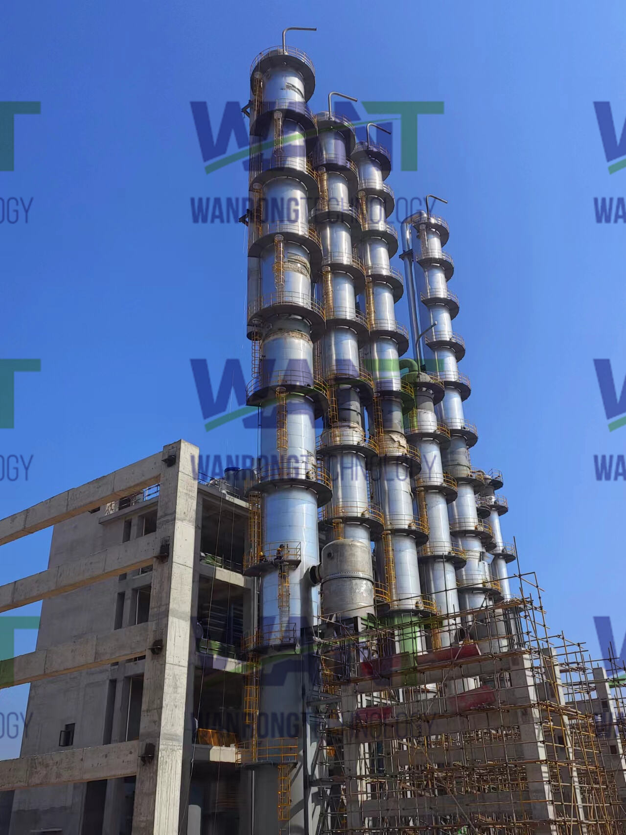 Discover the Cost-Efficiency of Fractional Distillation for your Business