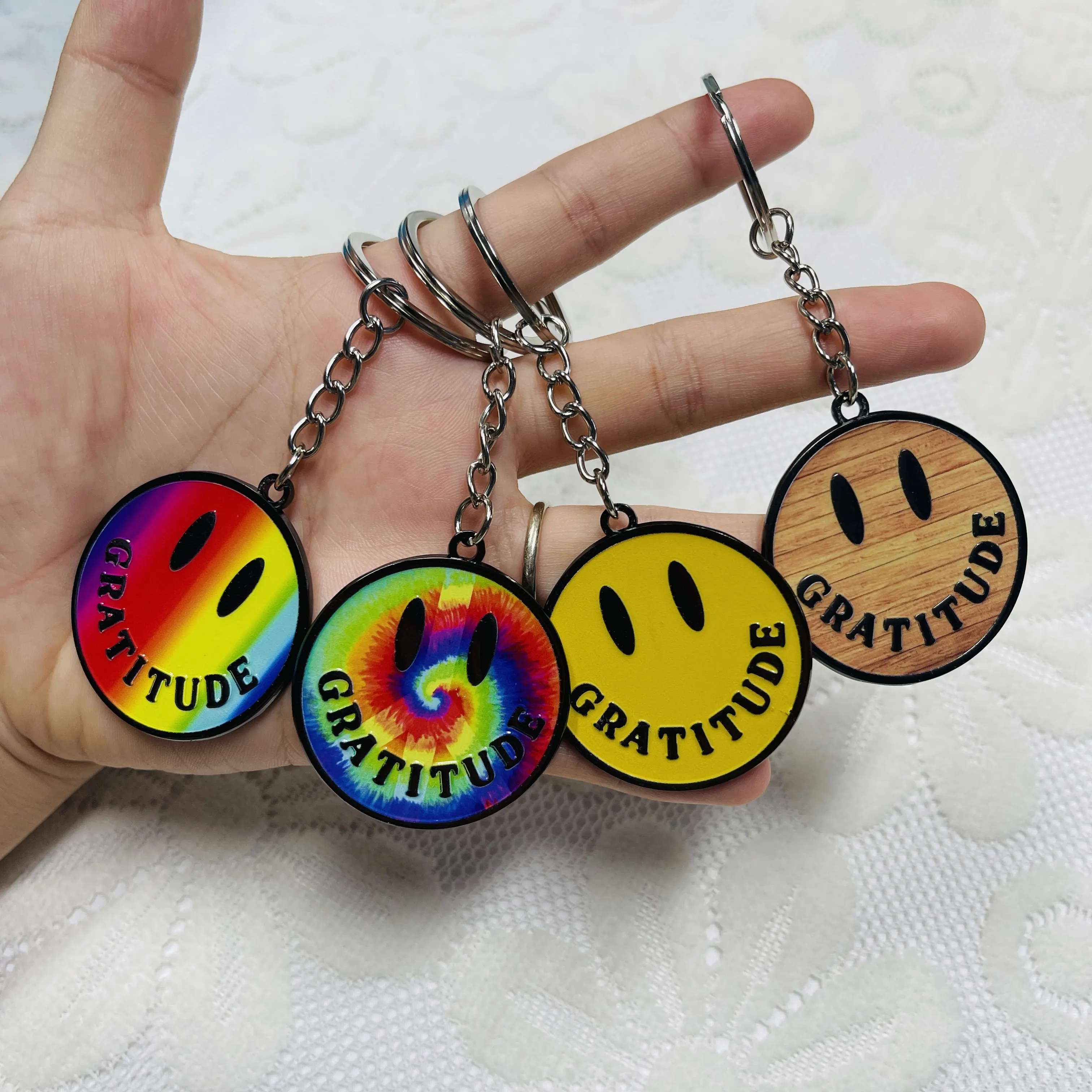 Color Matching for PVC Keychains: Pantone Tips and Common Pitfalls