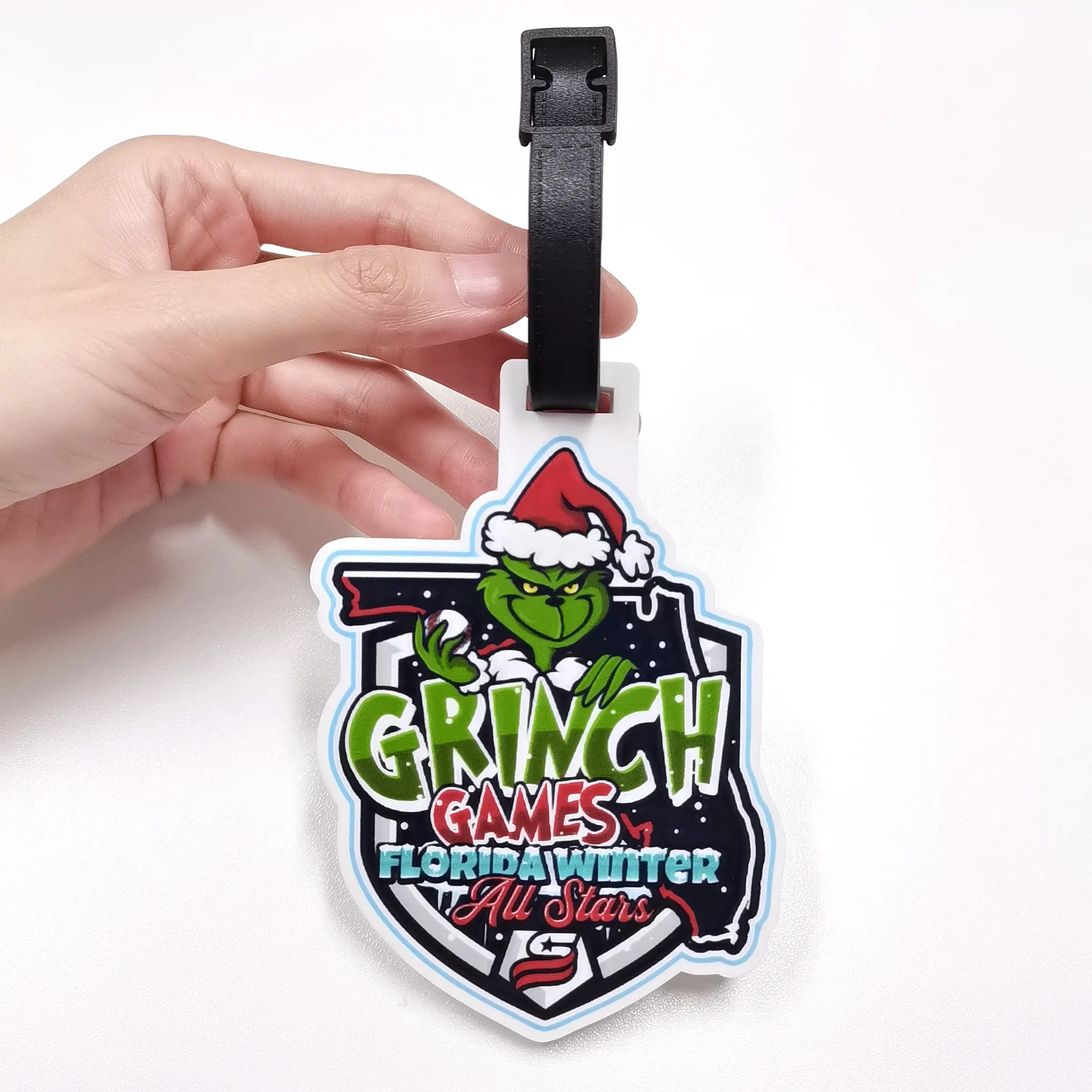 Employee Travel Gifts: How Personalized Luggage Tags Boost Loyalty & Brand Pride