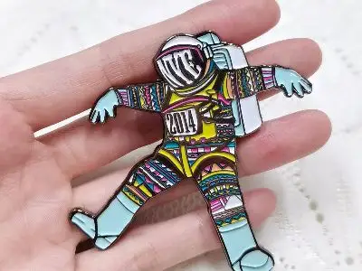How to Choose a Pin Style for Your Brand: Minimal, Vintage, or Premium