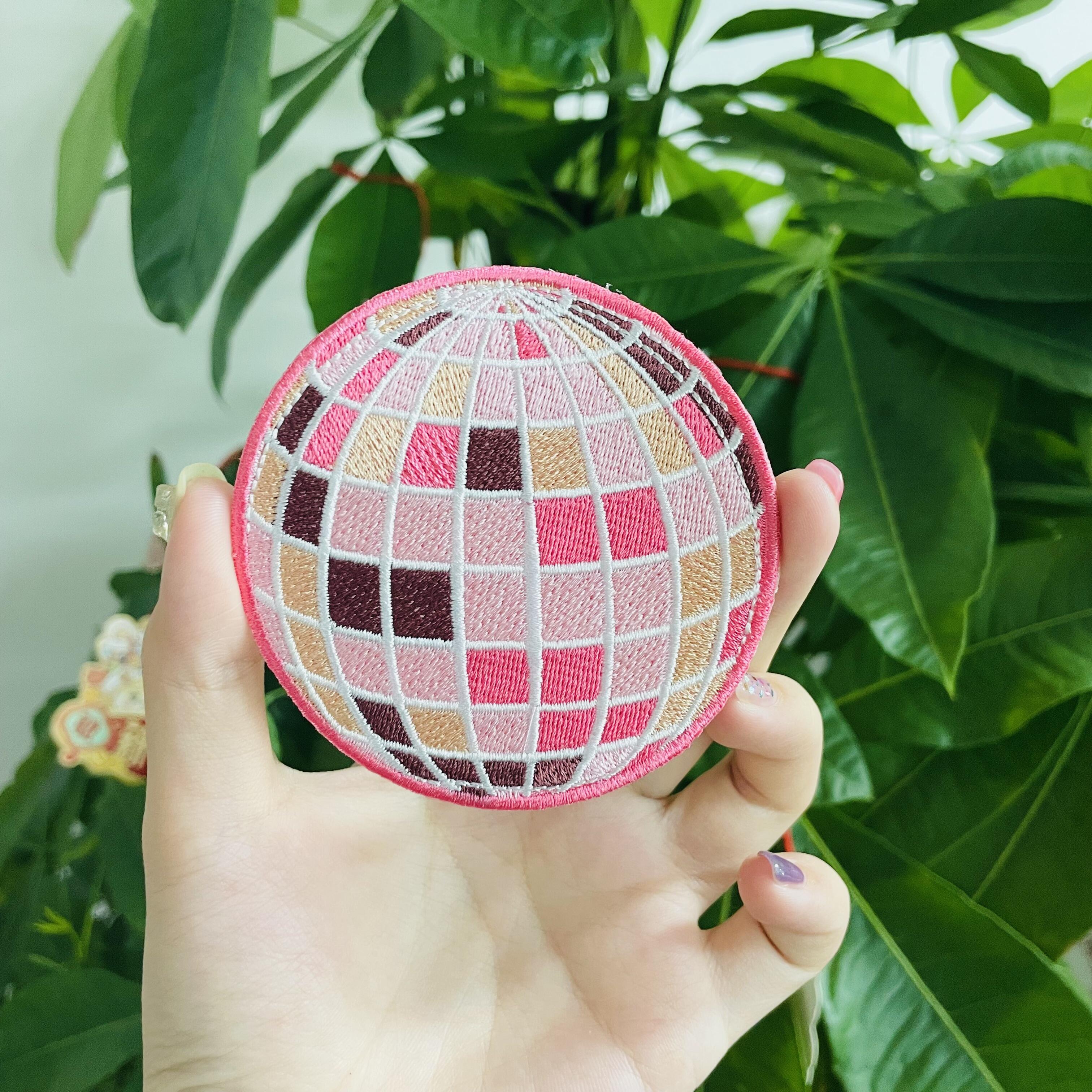 Toppa Ricamata Popolare Accessori DIY Decorazioni ad Attacco Termico Appliques Rosa Toppa Ricamata per Stoffe e Cappelli