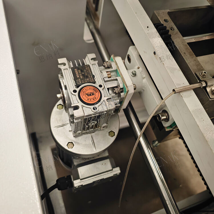 Commercial Horizontal Canned Tuna Labeler Machine ENKG-01-Y