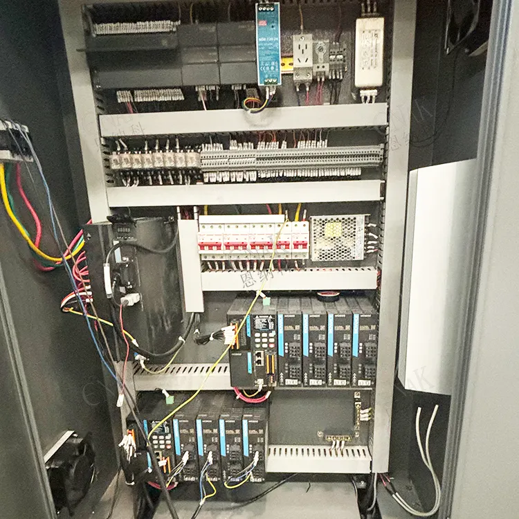 Design modular și prietenos pentru utilizator, pentru o operare ușoară