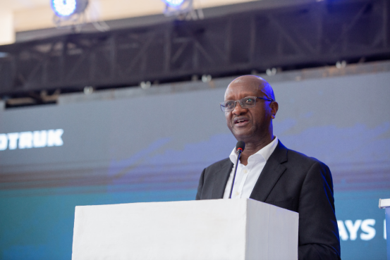 Sinotruk successfully held the 2025 new product promotion conference in Uganda