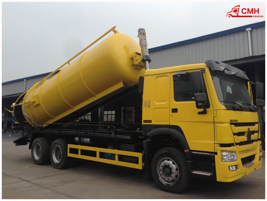 HOWO Suction Sewage Truck