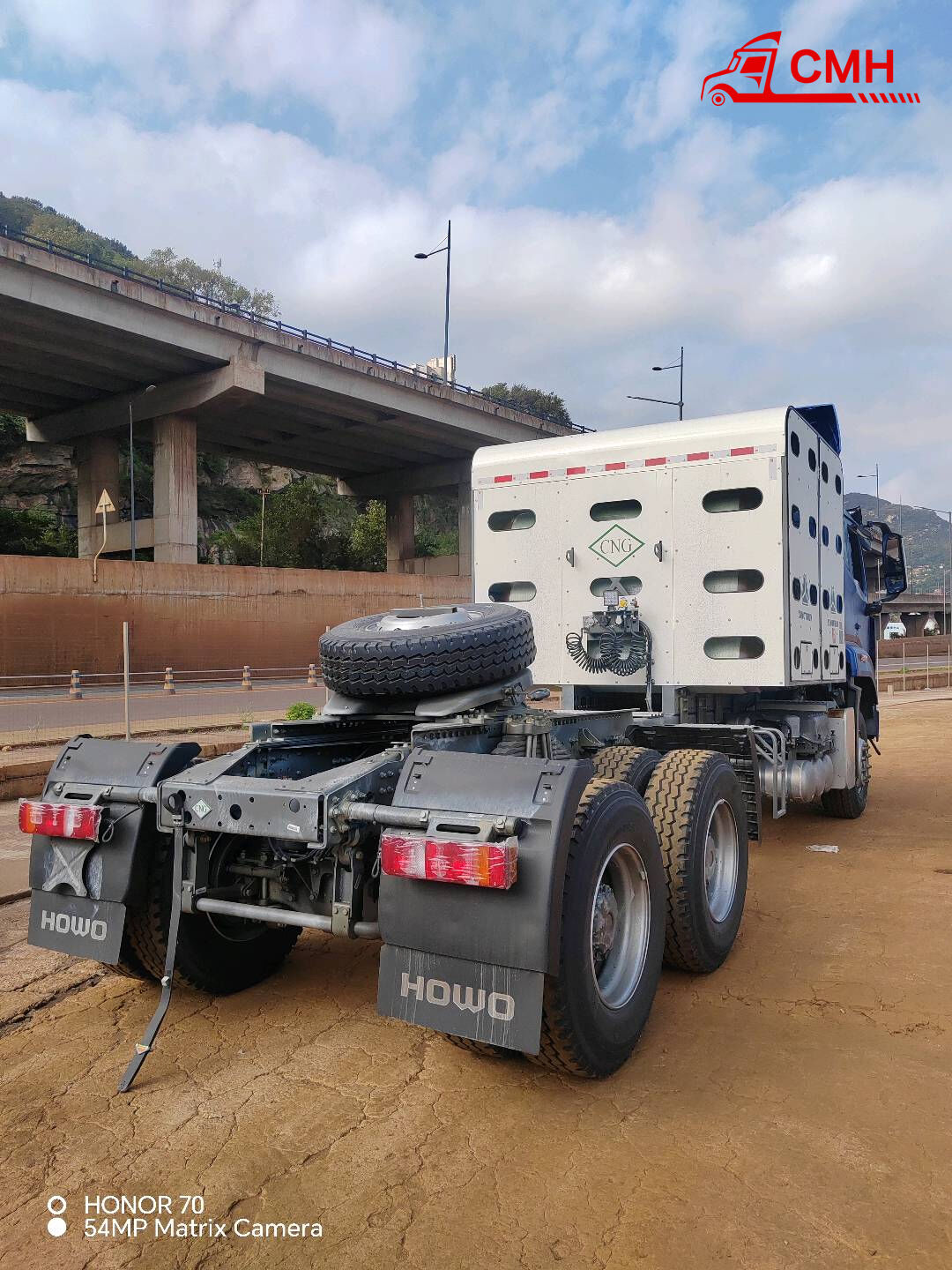 HOWO N 6x4 Tractor on sale