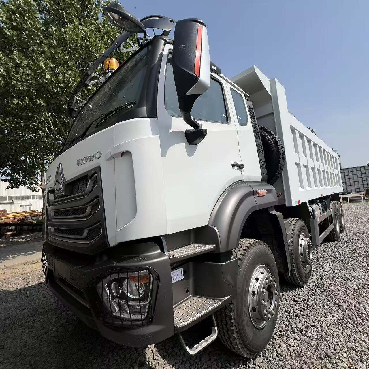 HOWO NX 8x4 Dump Truck