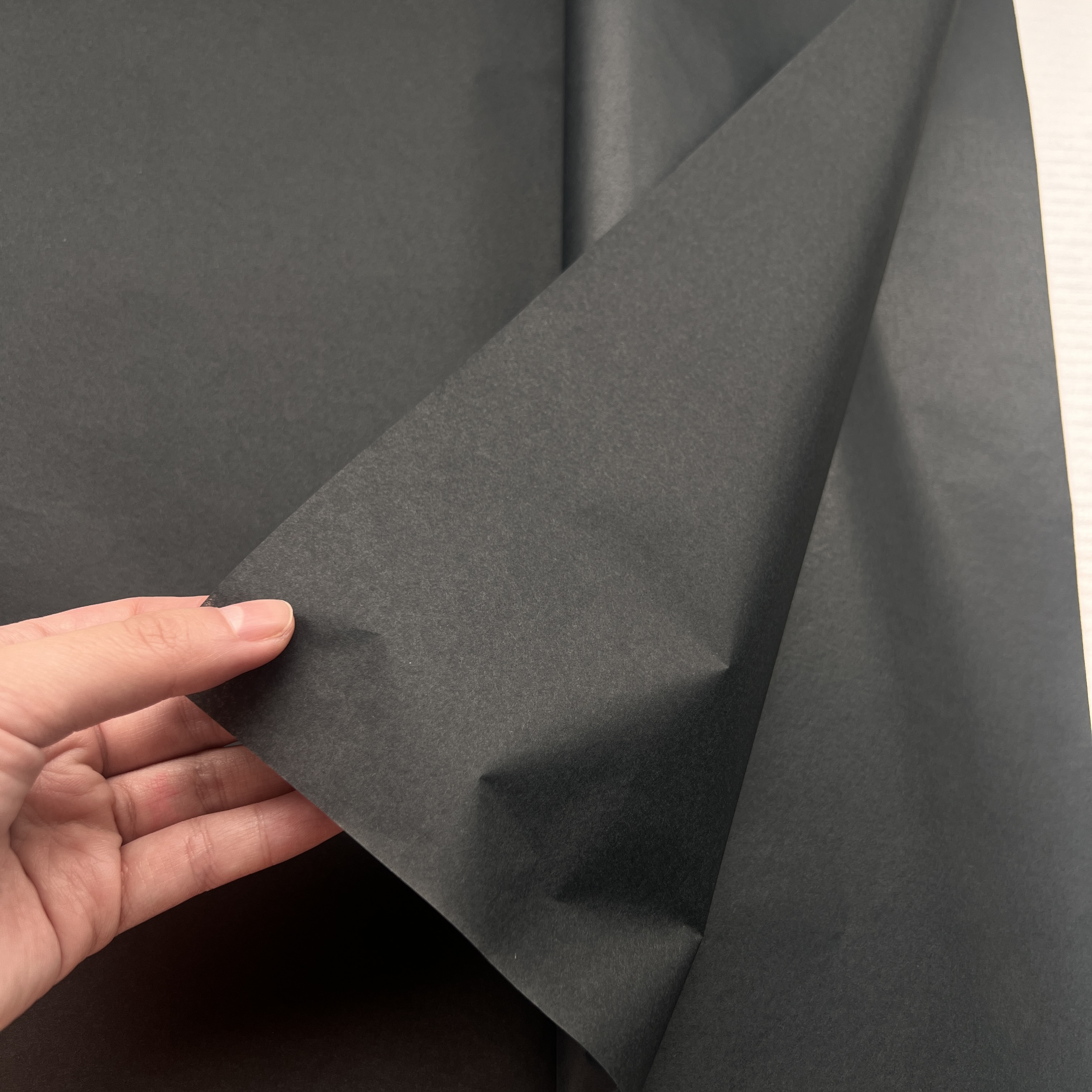 Black Tissue Paper for Packaging: Safe and Reliable.