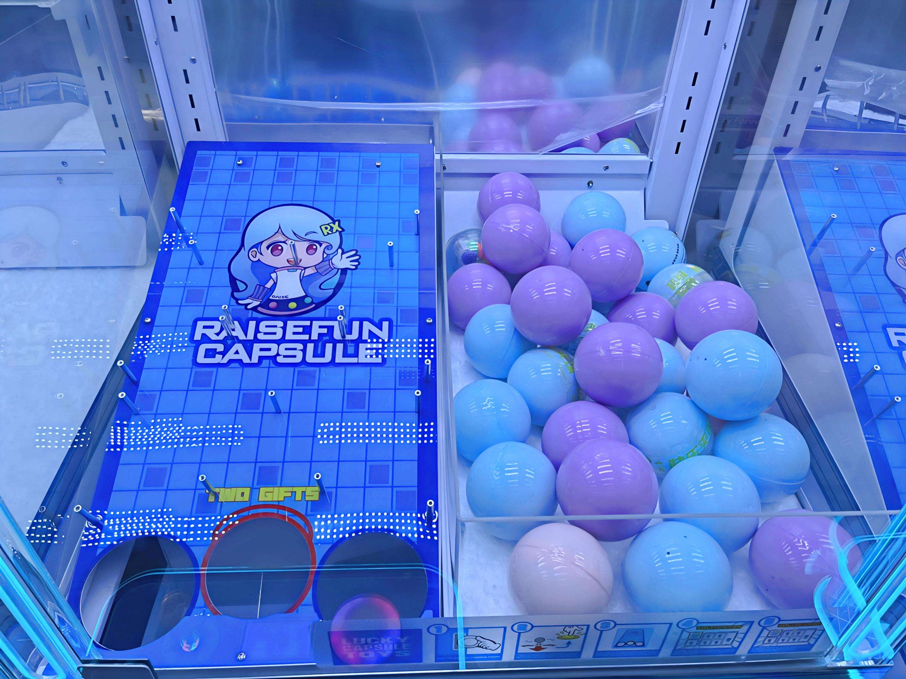 How to Choose Prize Redemption Machines for Family Entertainment Centers-capsule toy (9).jpg