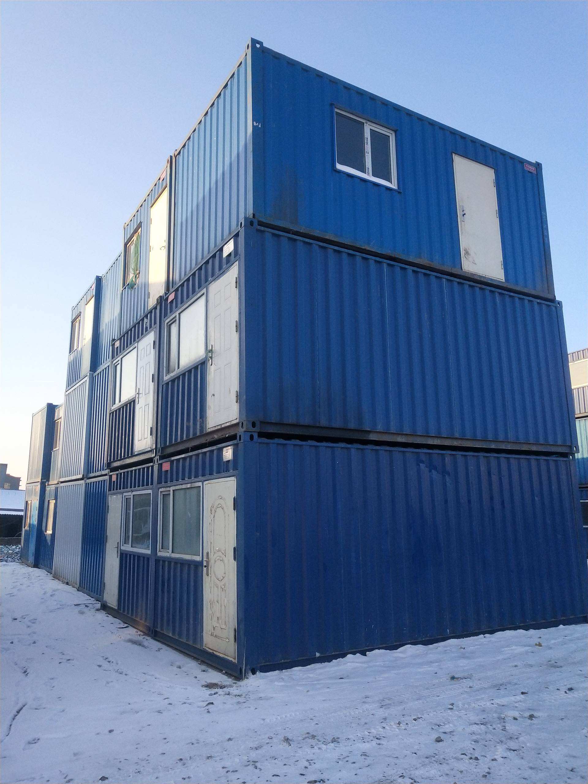 Prefabrikerede Containerhuse – Hurtige, Billige og Tilkendesignede Modulhuse