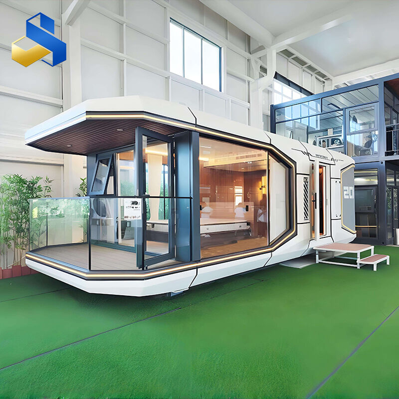 8.5-meter capsule house