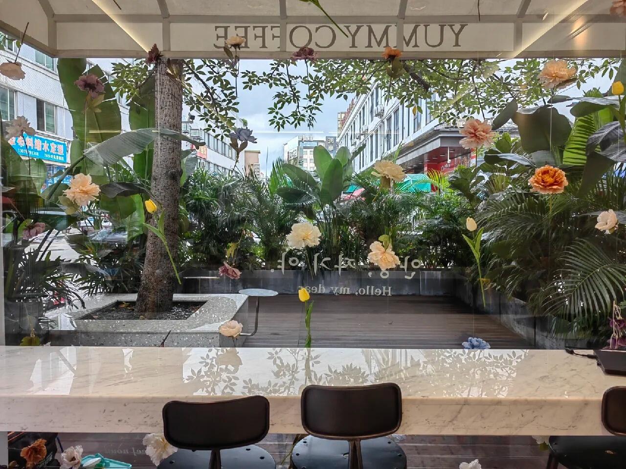 jizhuangxaingkafeiwu (4).jpg