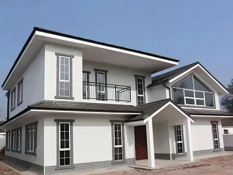 Πλεονεκτήματα Κατασκευής Ελαφριάς Σιδηρένιας Βίλας: Η Δύναμη Συναντά το Στυλ