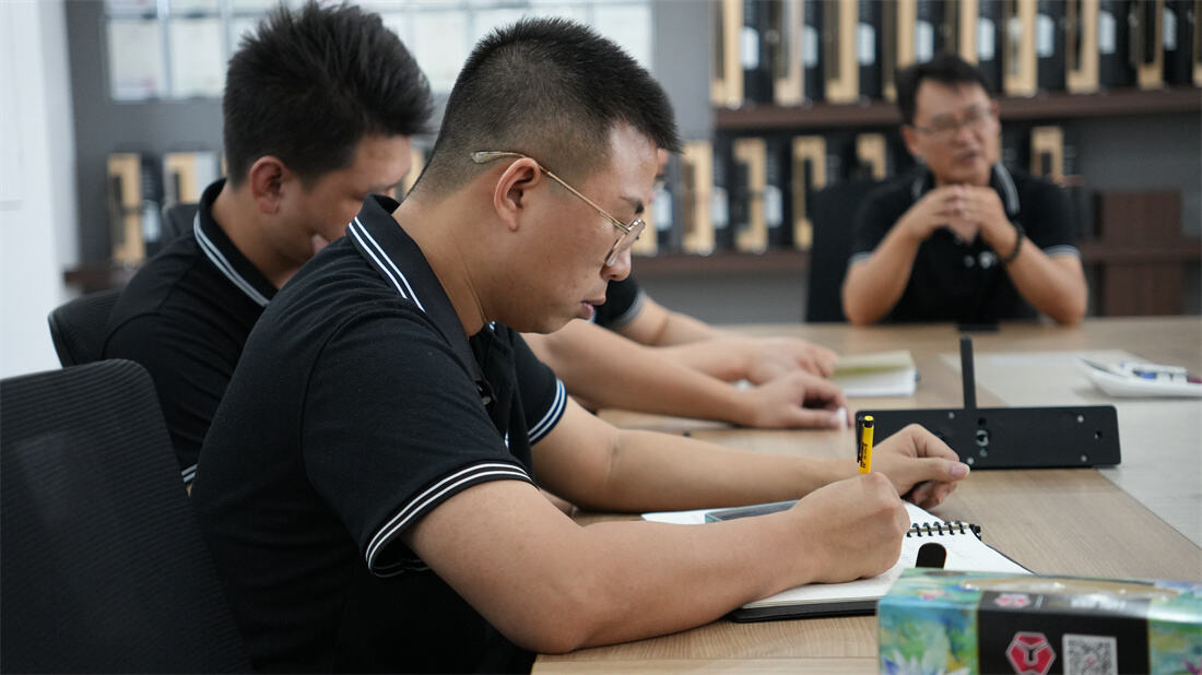图2.jpg