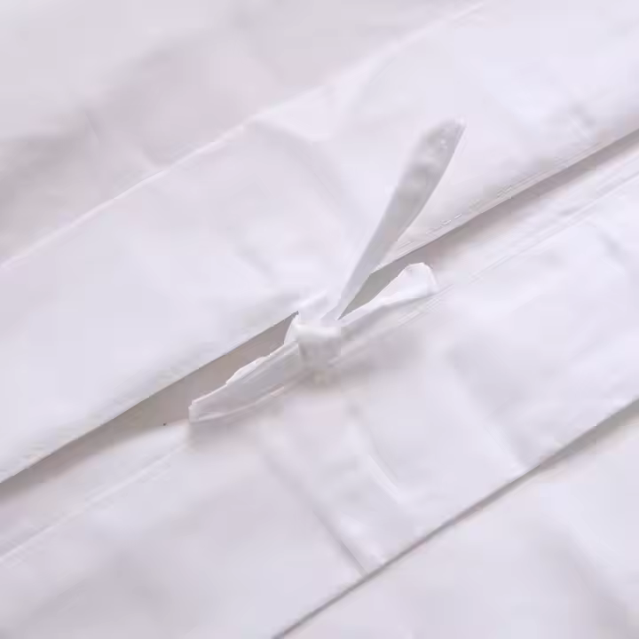 Customizable King Size Luxurious 100% Cotton Hotel Bedding Plain Style Bedding Set manufacture