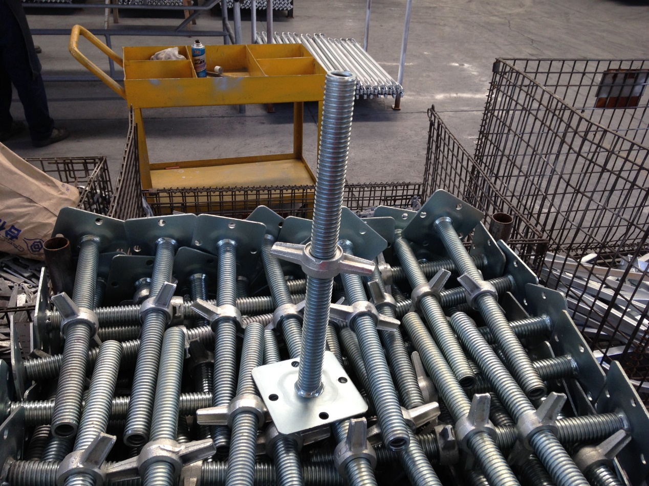 Scaffolding Base Jack2.png