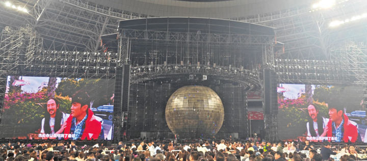 Jay Chou's Concert Large-scale Roof Project