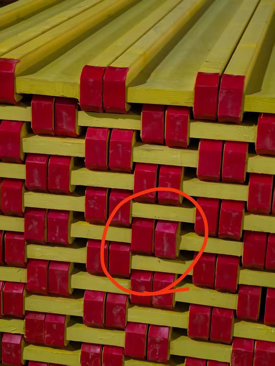 What are the Advantages of Using H20 Beam Formwork in Large Projects?