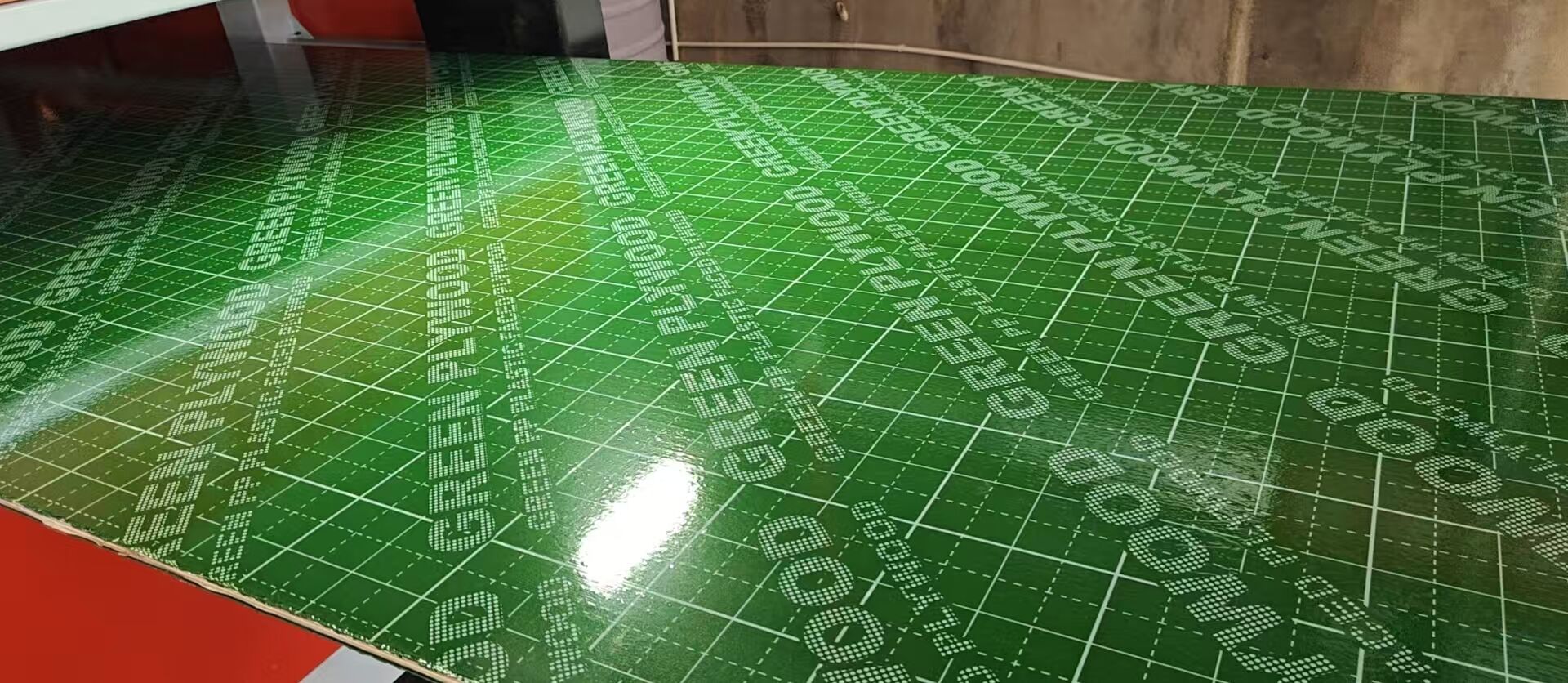 How to Choose the Best PP Plastic Film Faced Plywood for Wholesale Purchase