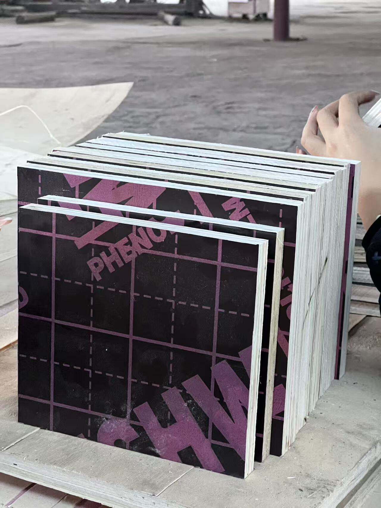 What Are the Benefits of 15mm Plywood Sheets for Construction Projects?