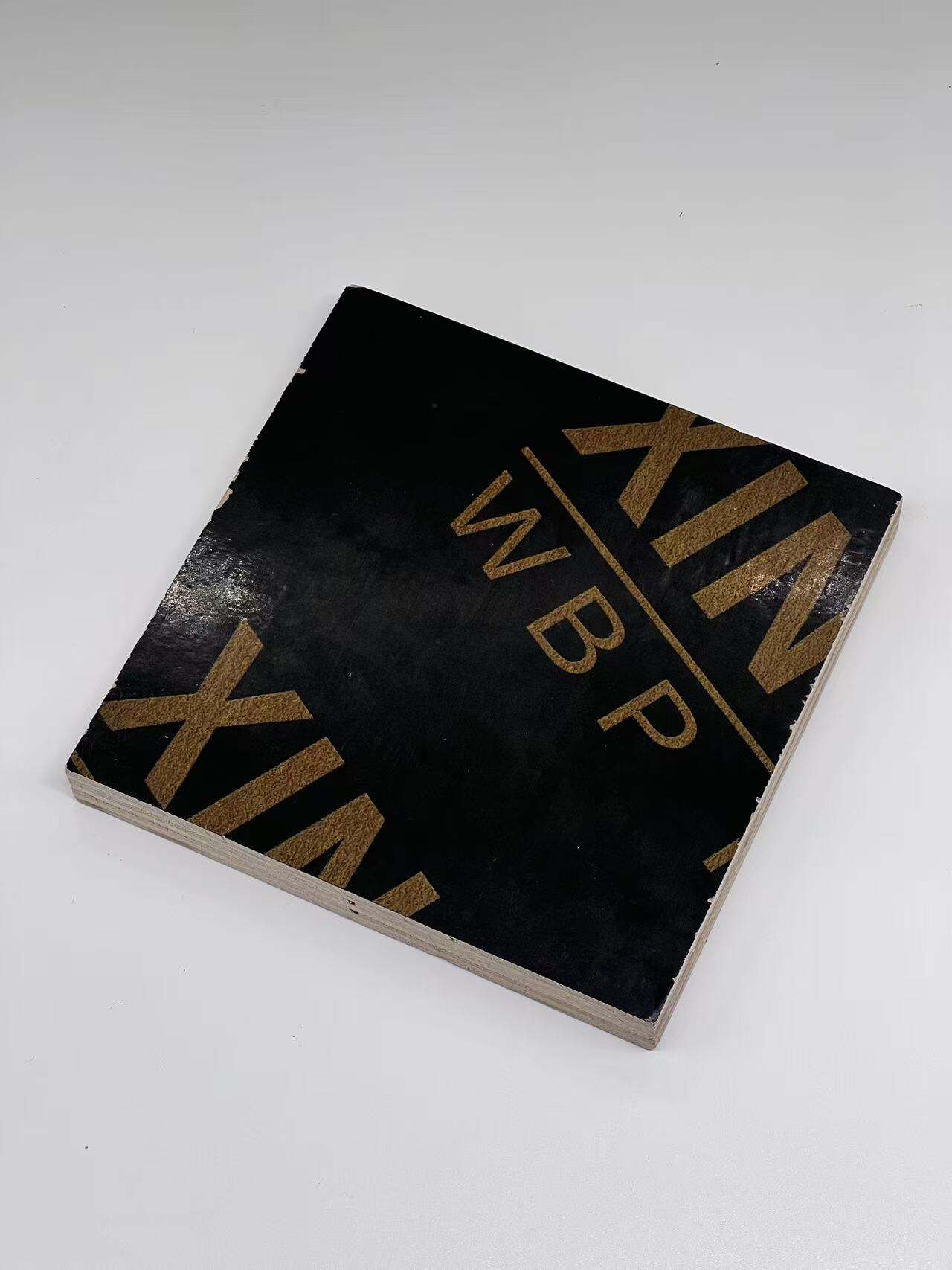 家具製造者がなぜハードウッド合板を好むのか？