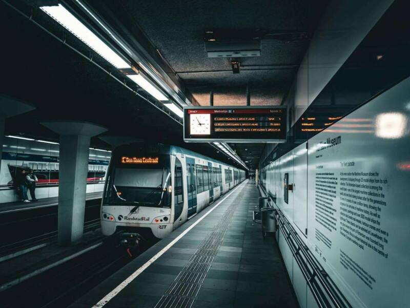 The British Railway Union Threatened to Go on Strike until Christmas 