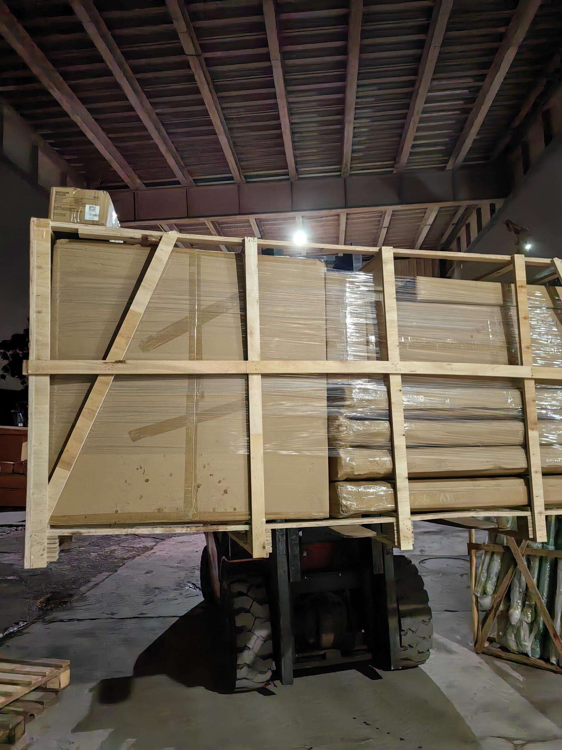 خبرة شاملة في إدارة المشاريع