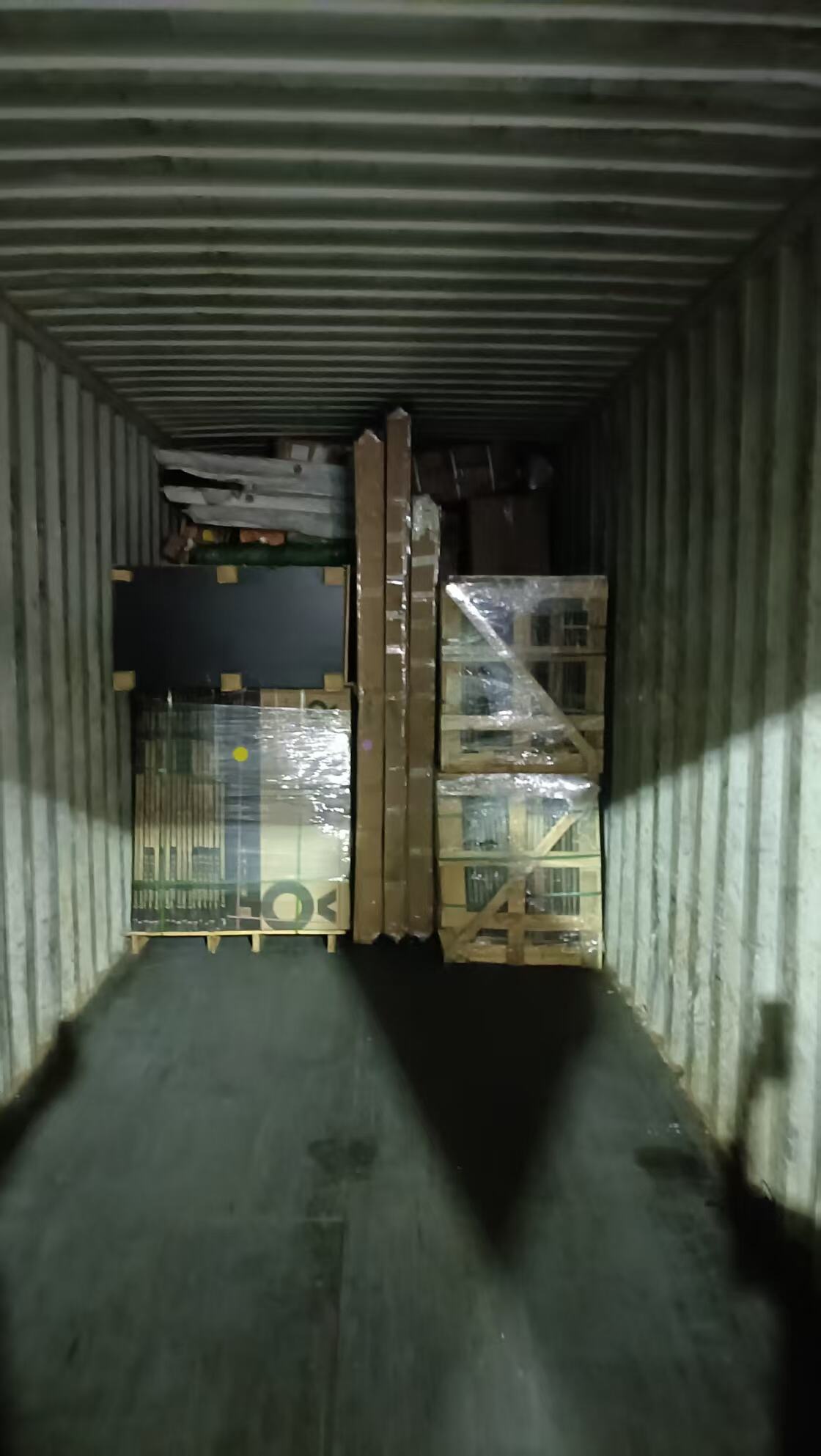 Kuinka ylikokoisten tavaroiden kuljetus voi vähentää riskejä maailmanlaajaisessa logistiikassa