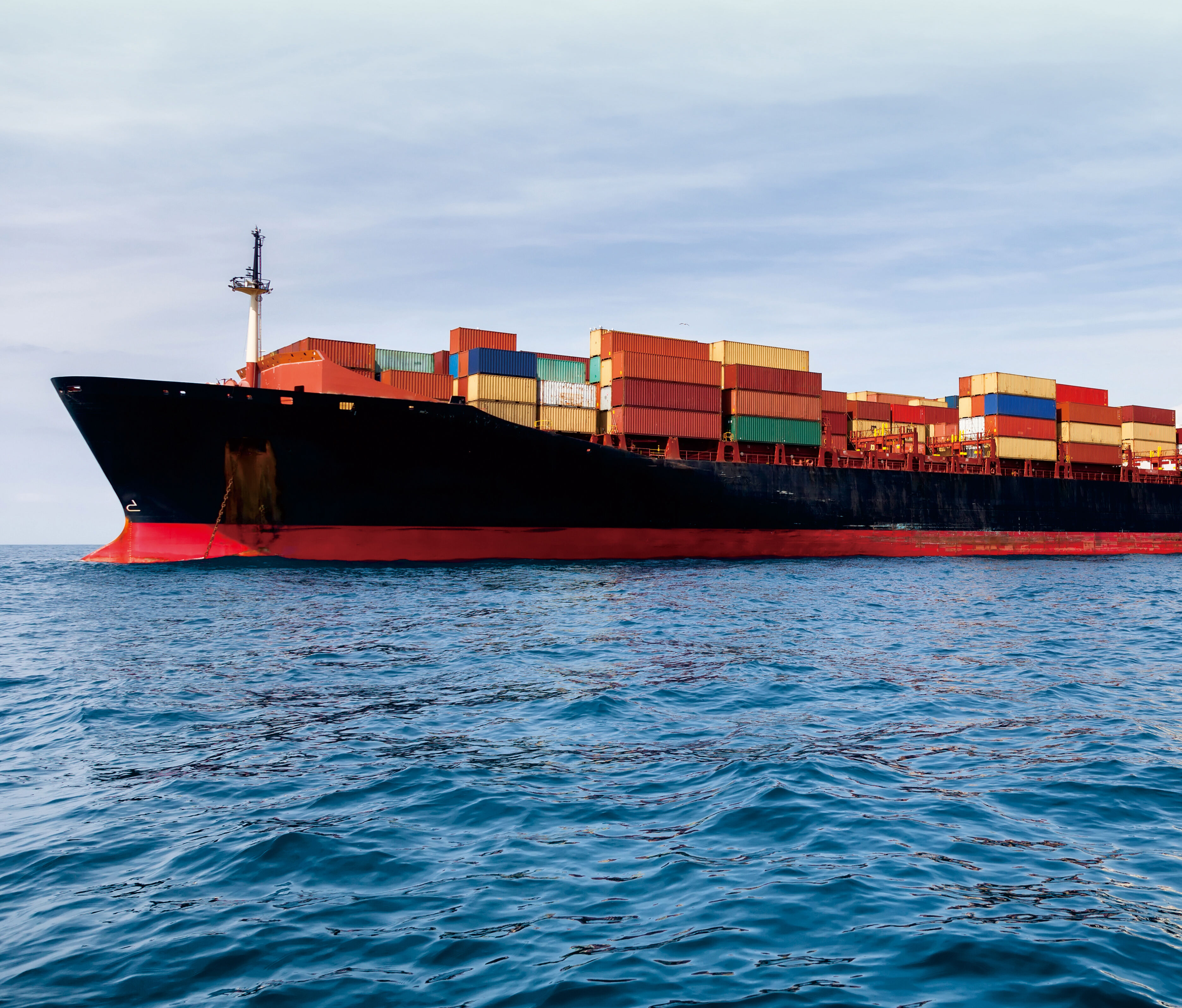 How Can Businesses Reduce Costs with International Sea Freight
