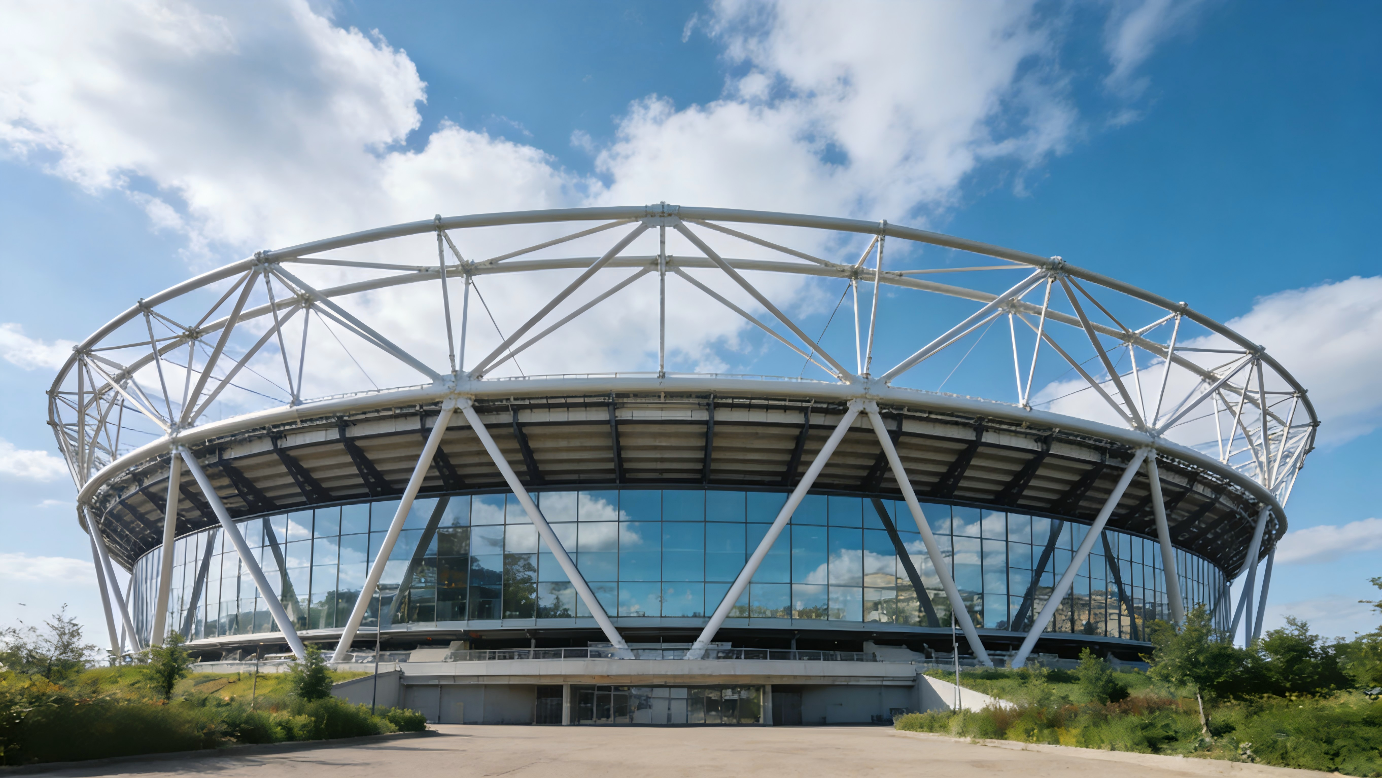 Neporovnatelné výhody stadionů s modulární ocelovou konstrukcí