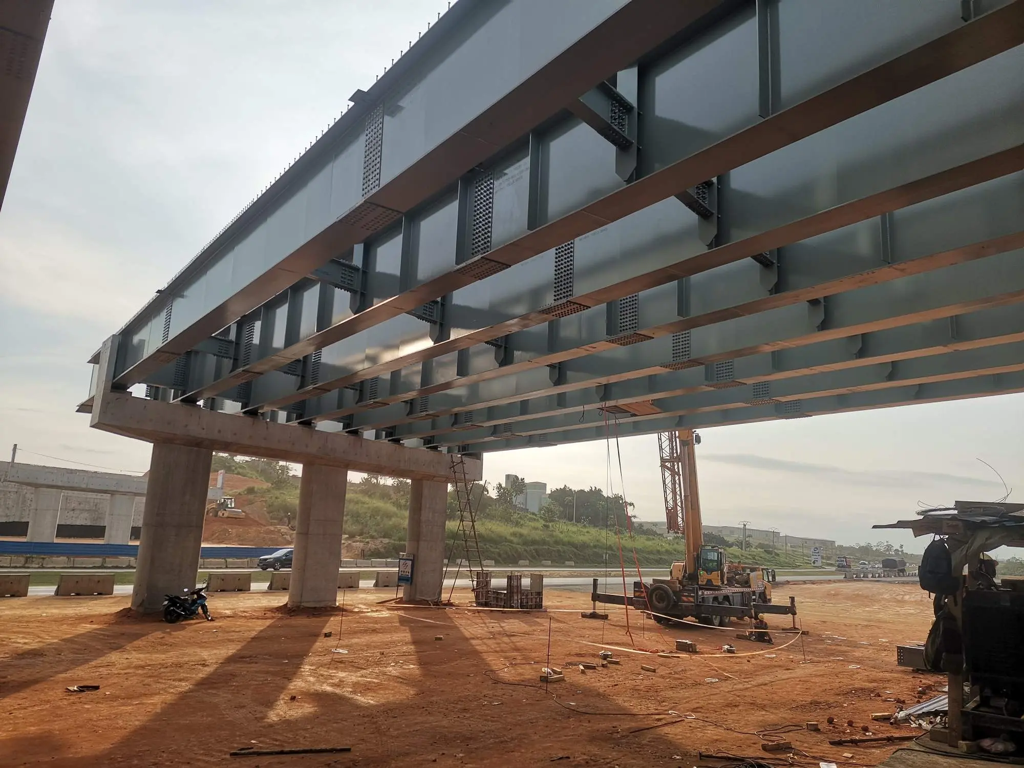 Apa Dampak Lingkungan dari Konstruksi Struktur Baja Jembatan