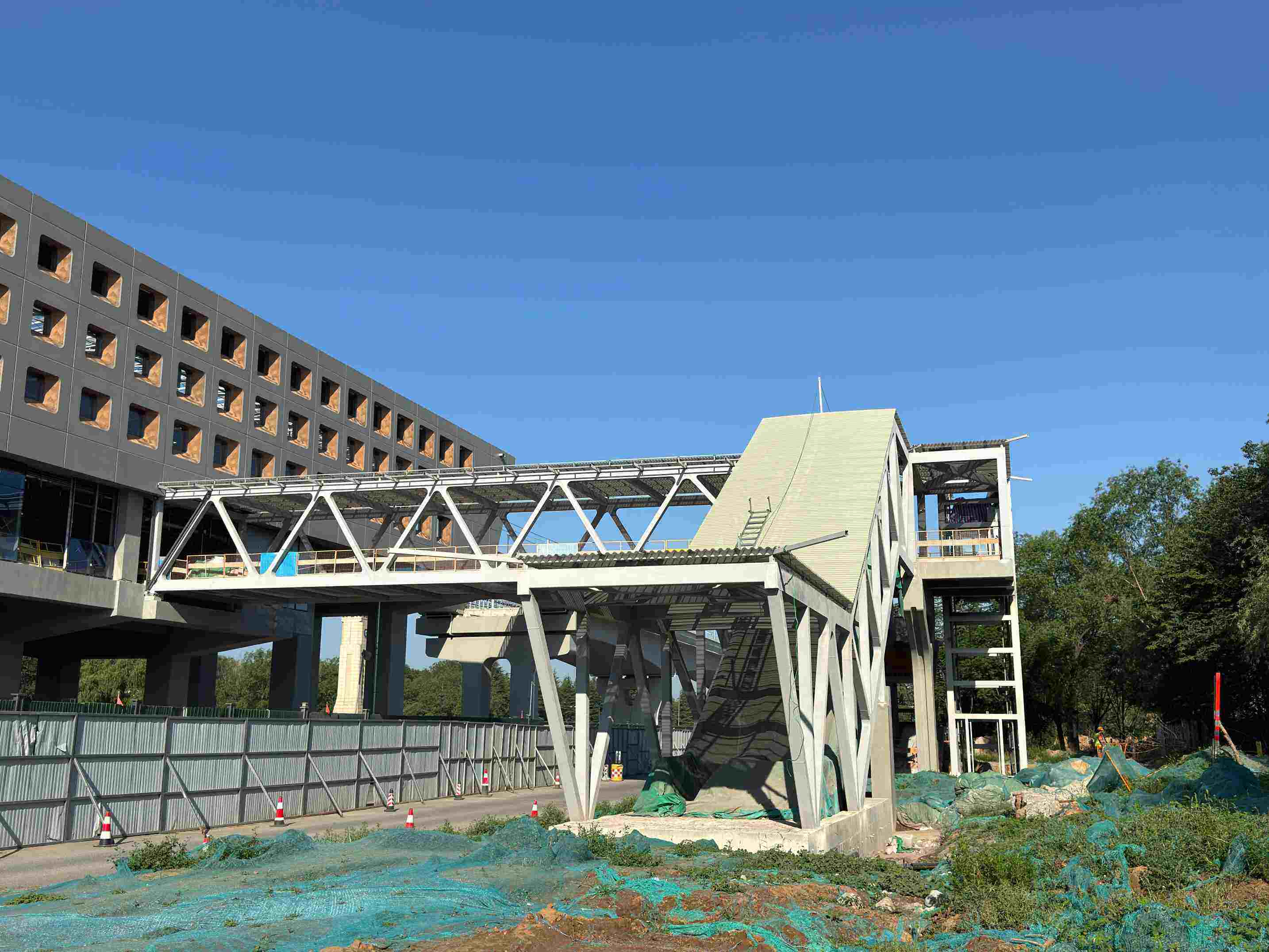 Steel structure subway station