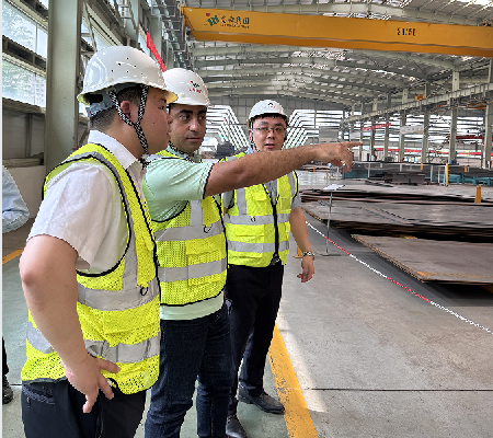 Saudi customers visit Guoshun Group for factory inspection