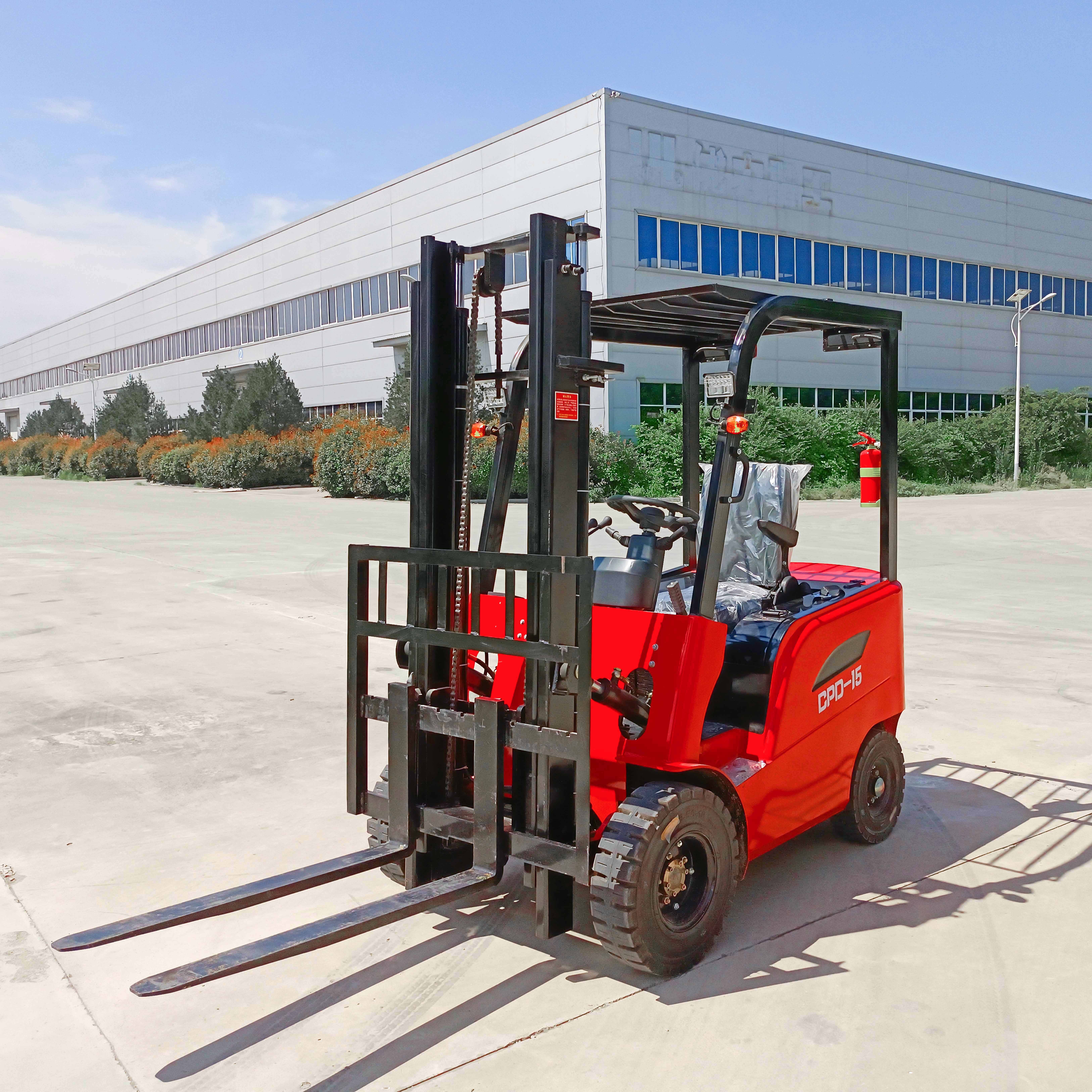 Discover the Efficiency of Narrow Aisle Electric Forklifts