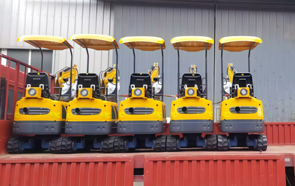 Compact, Reliable Excavator