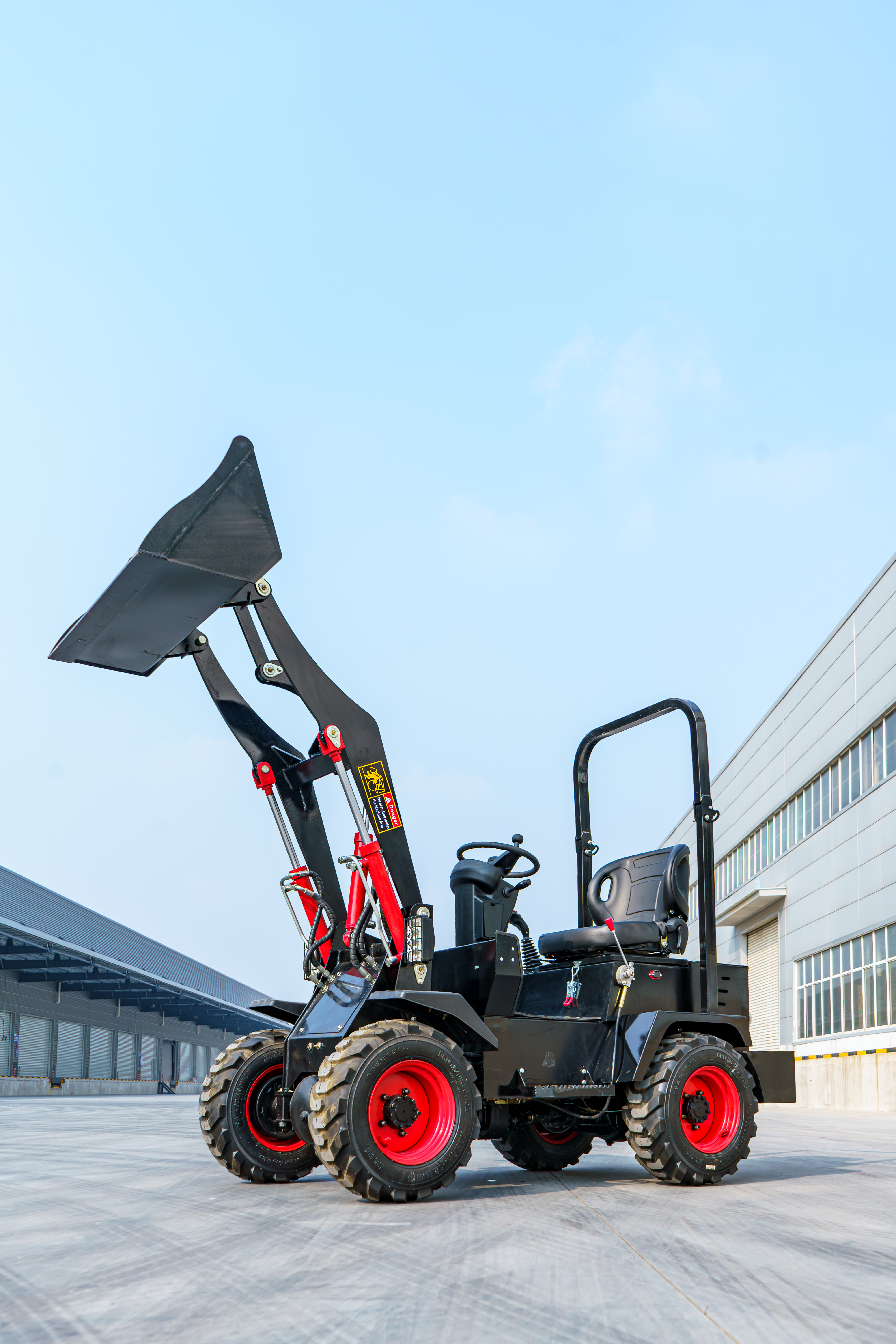  Heavy Duty Loader for Robust Construction Needs