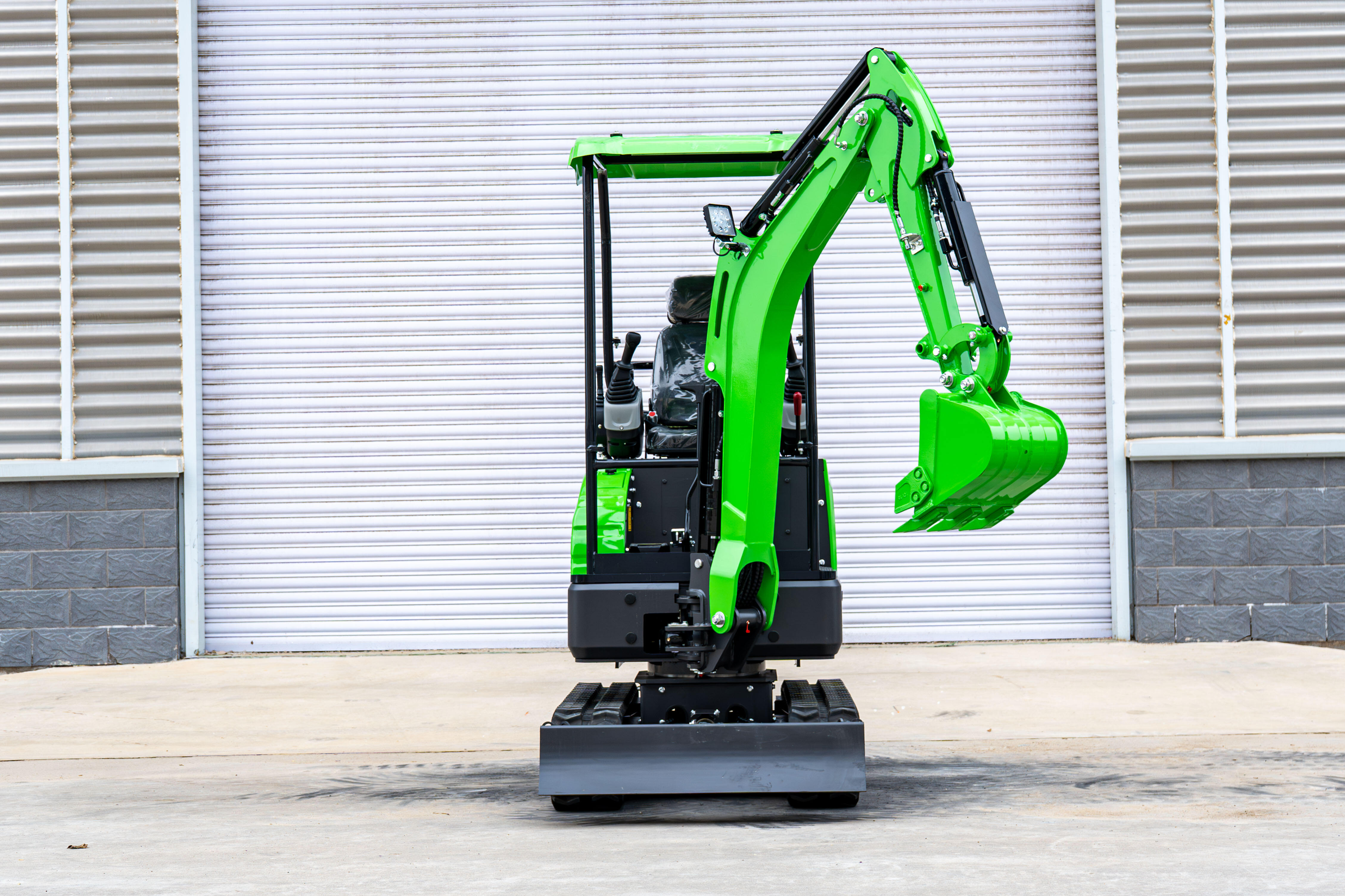 Complex terrain causes vehicles to get stuck.