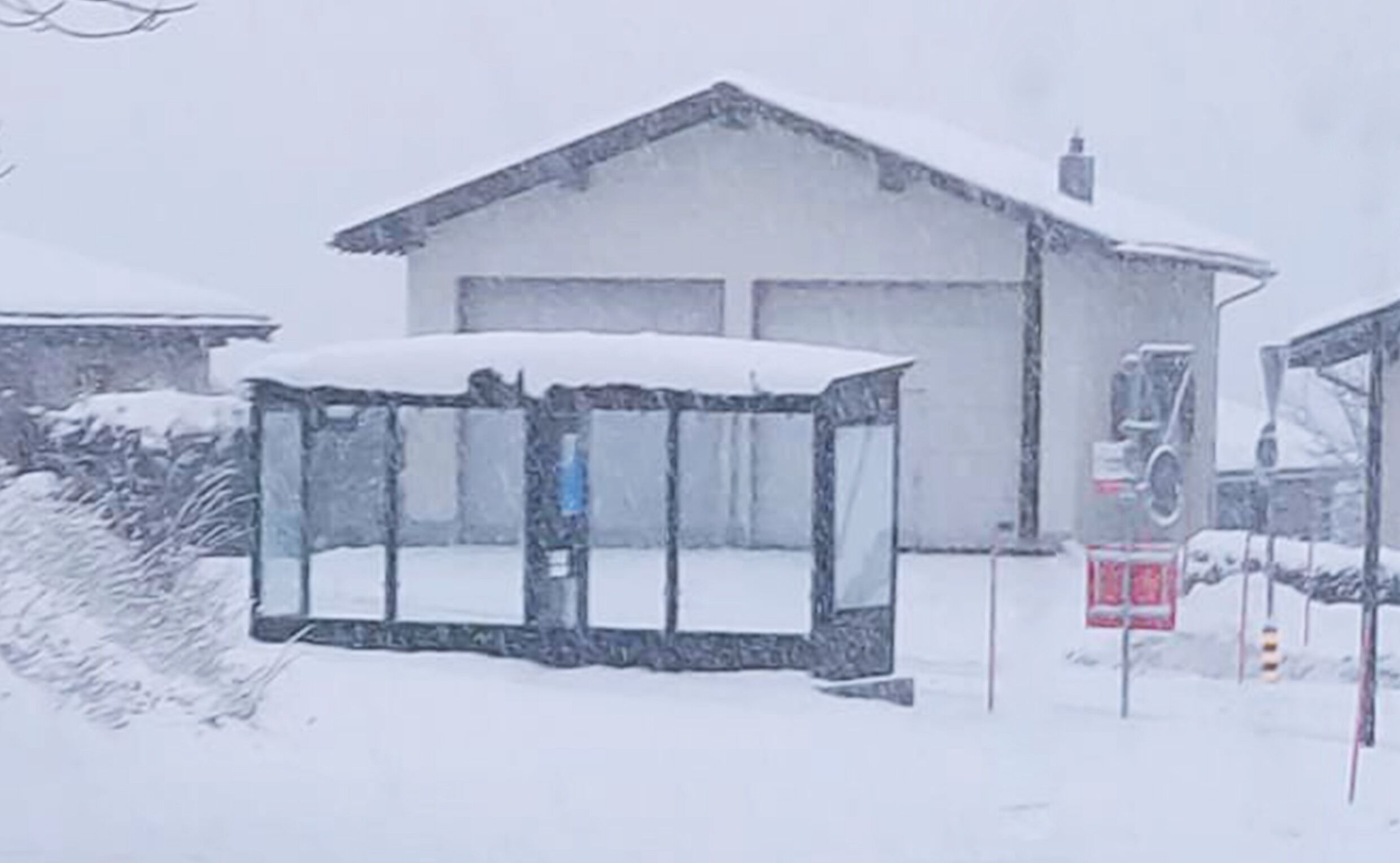 Smart Bus Shelter Case