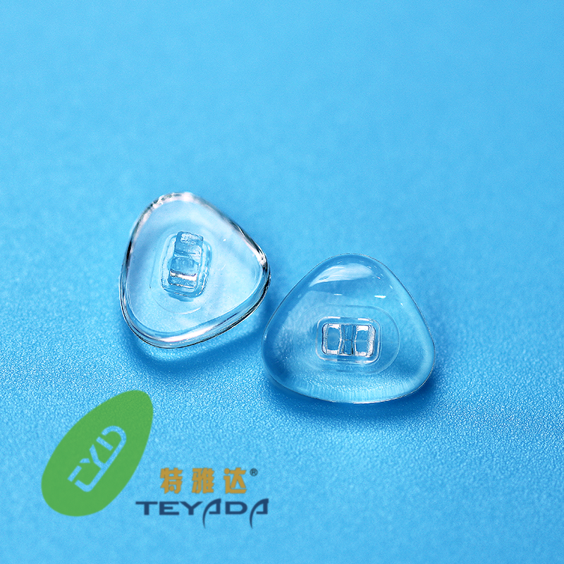 G-643 podkładka nosowa trójkątna, śr. 9,5 mm, z wkrętem/lub zaciskowa