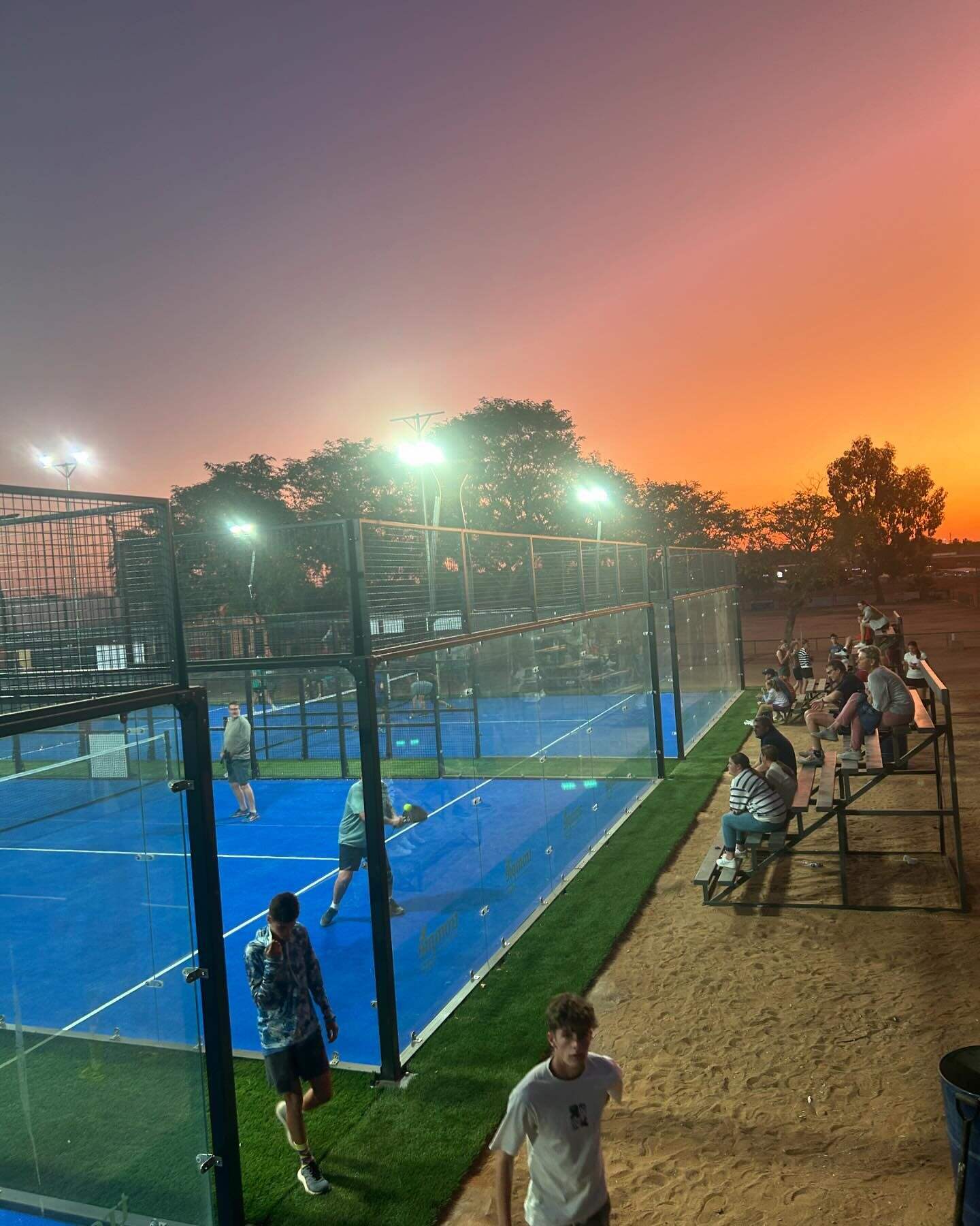 Verwandeln Sie Ihr Spiel mit hochwertigen Outdoor-Pickleball-Plätzen