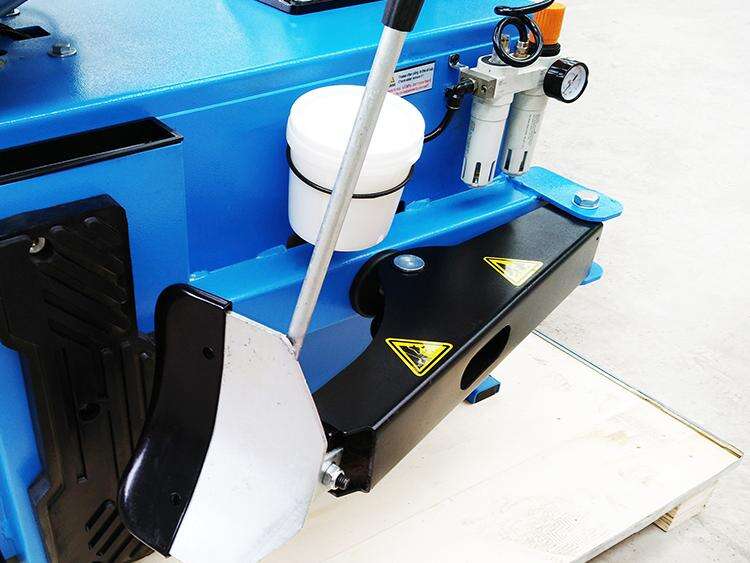 TYRE CHANGER TP928B 大铲2.jpg