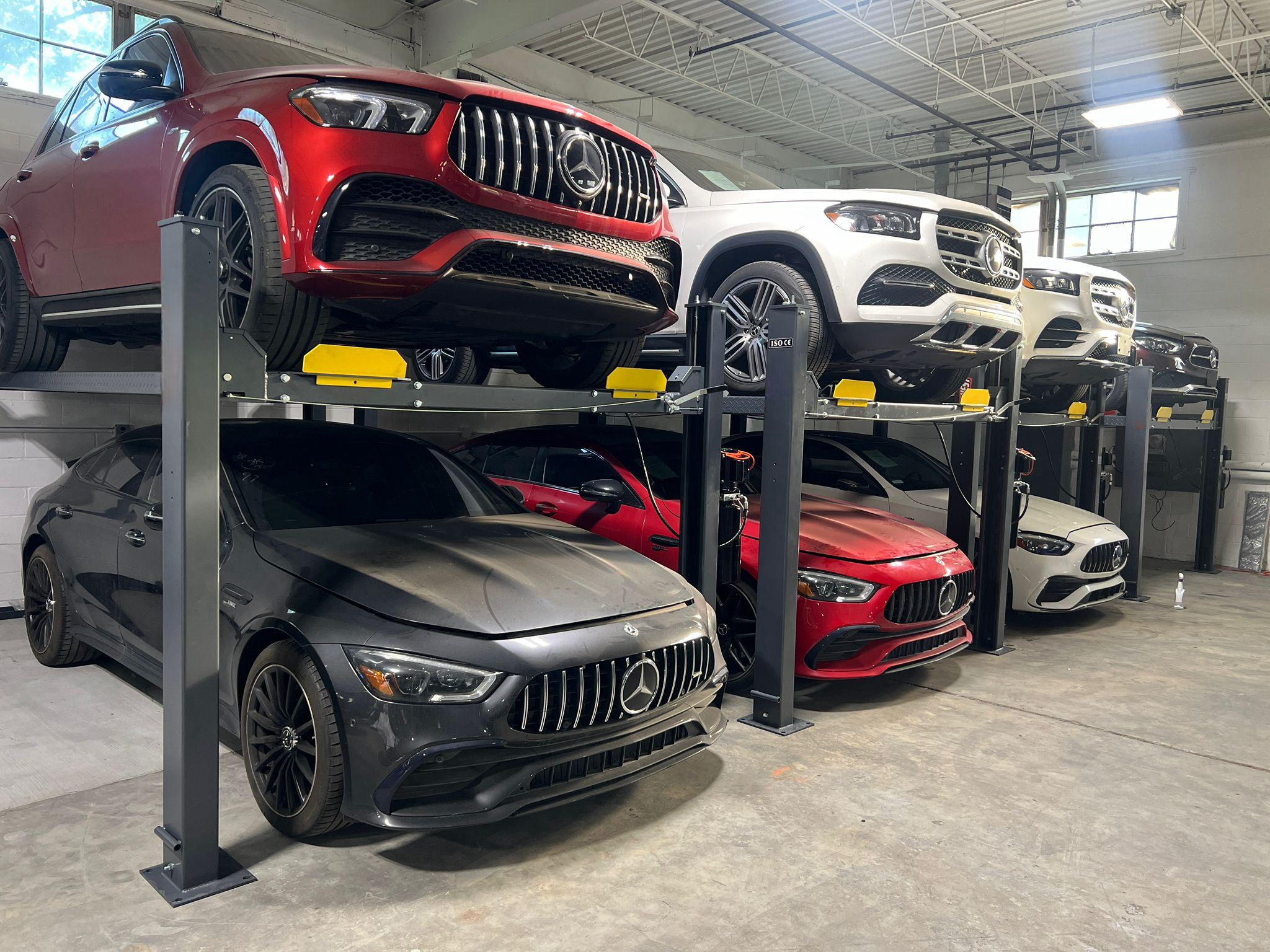 Ko'p maqsadli dasturlar va ish joyida ishlash samaradorligini oshirish