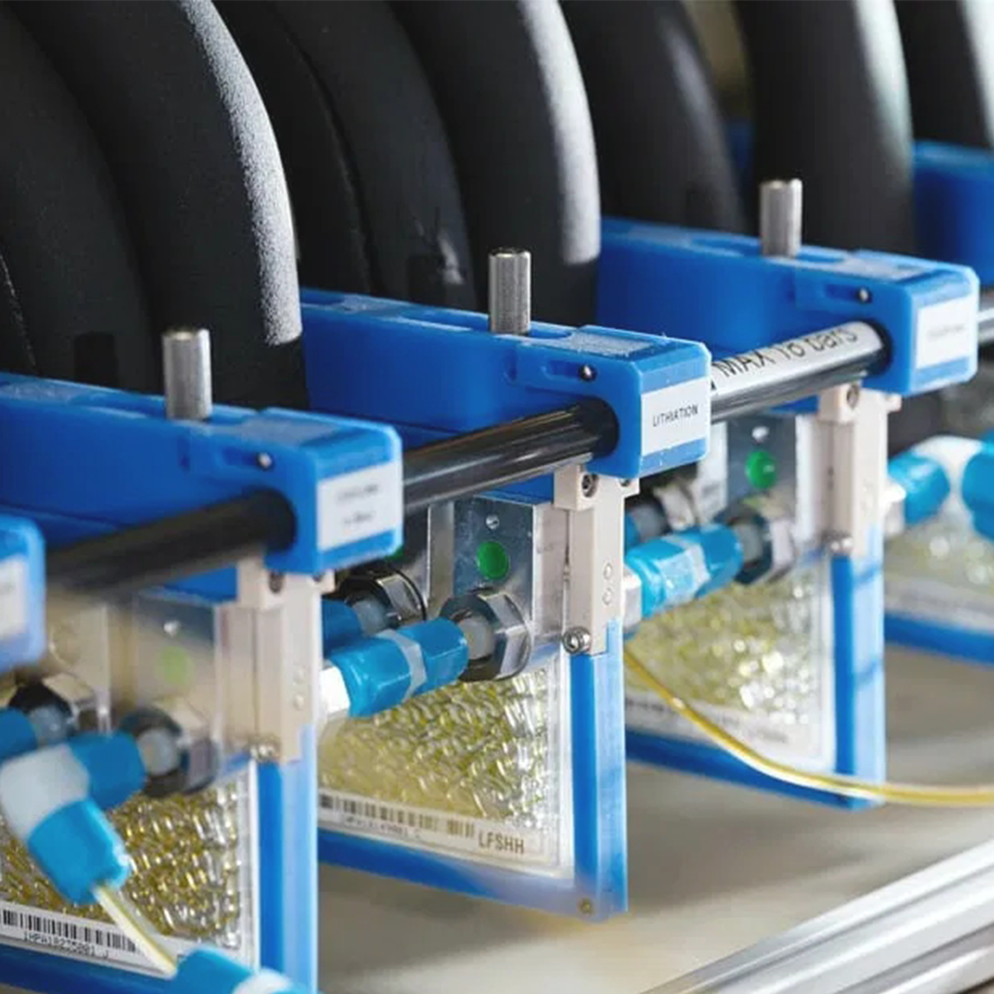 In chemical reactions, temperature is the key to success! 🌡️ 