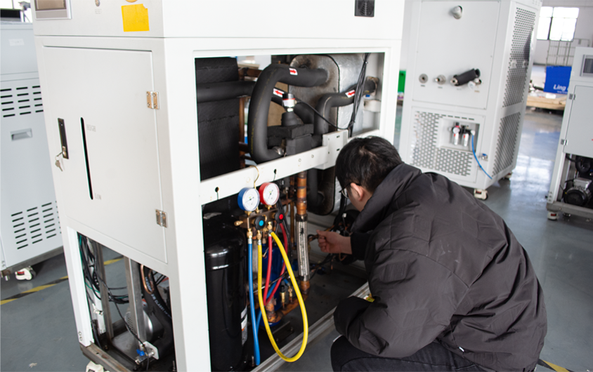 Mature workshop staff