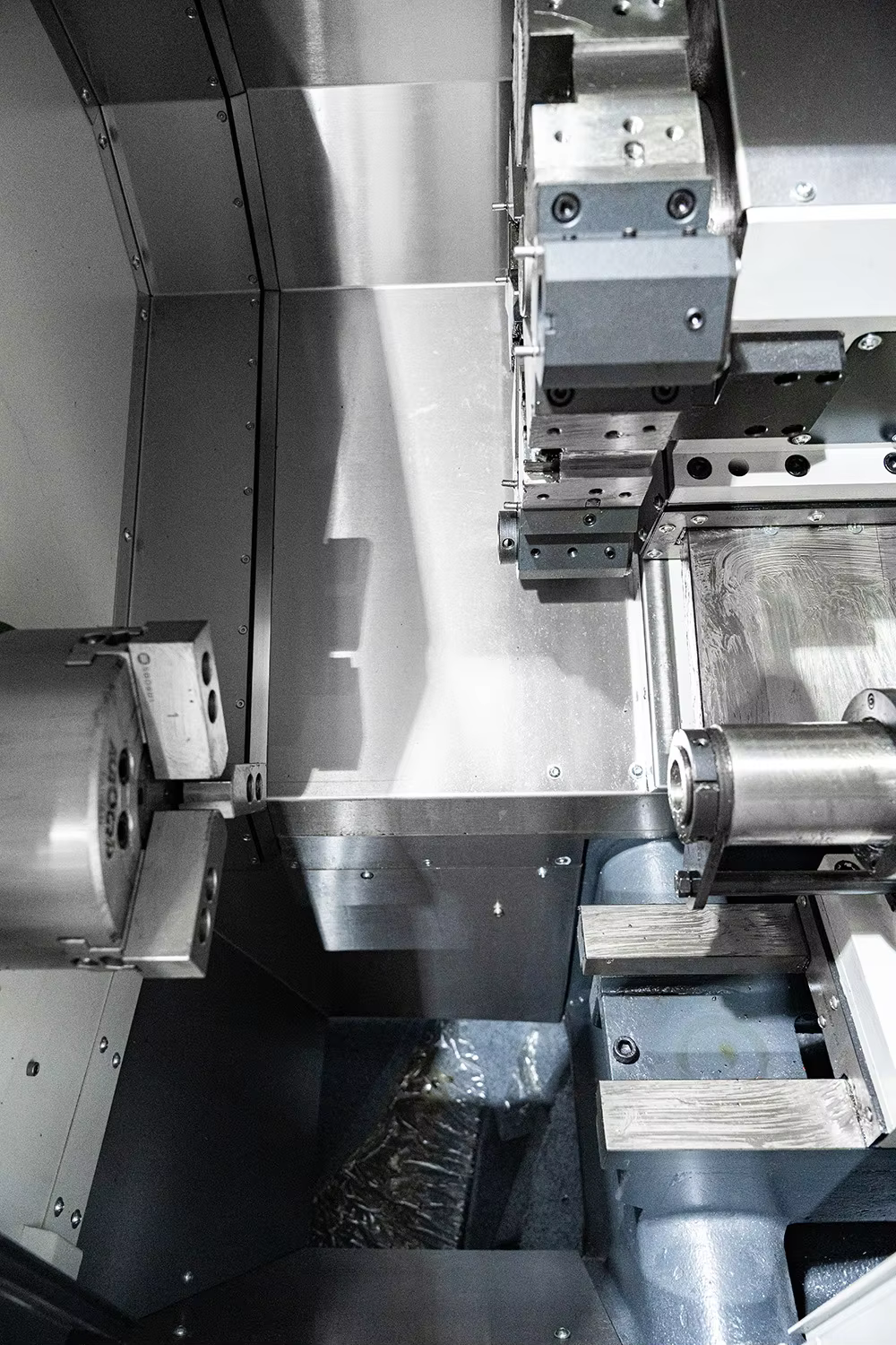 product ht300 wf nt200l slant bed design horizontal cnc lathe fanuc system single spindle automatic cnc turning machine-3