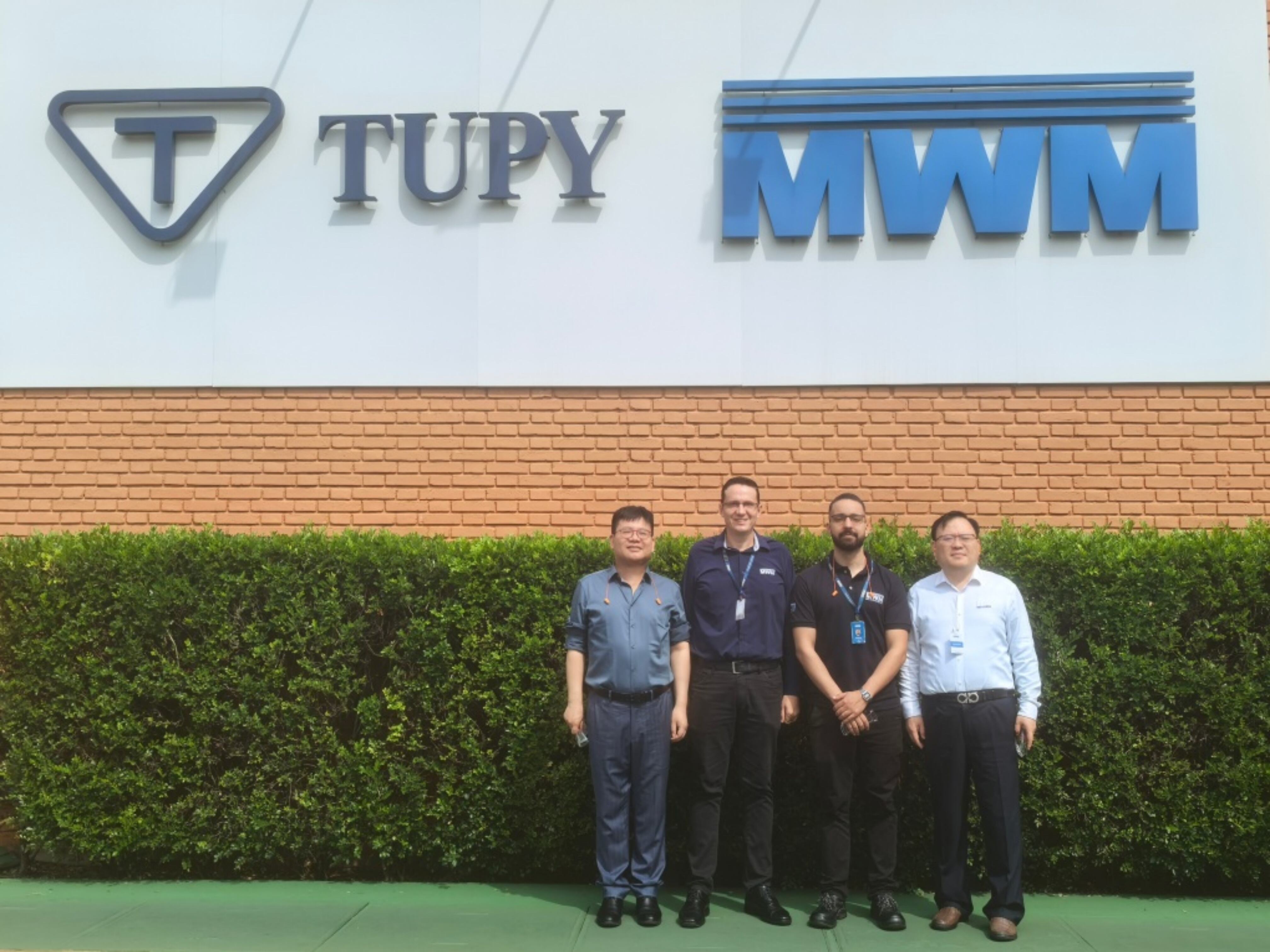WFTR Visits Key OEM Client in South America