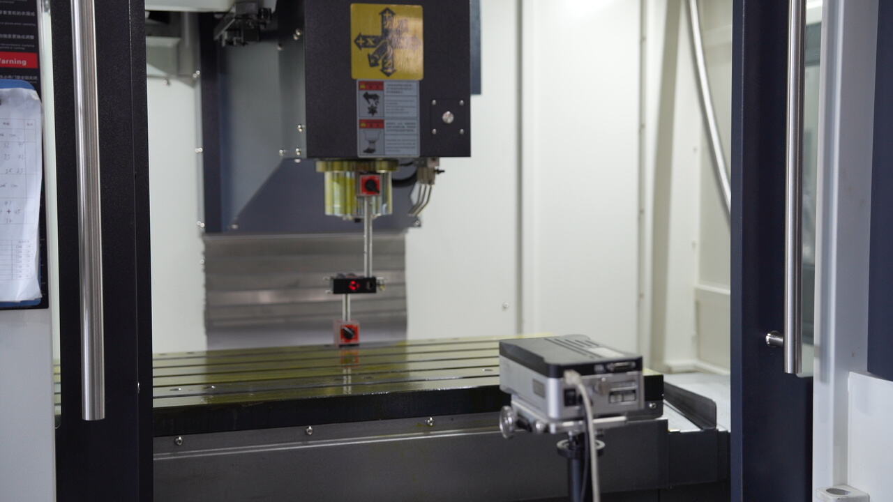 Vertical Machining Center: Precision Assured